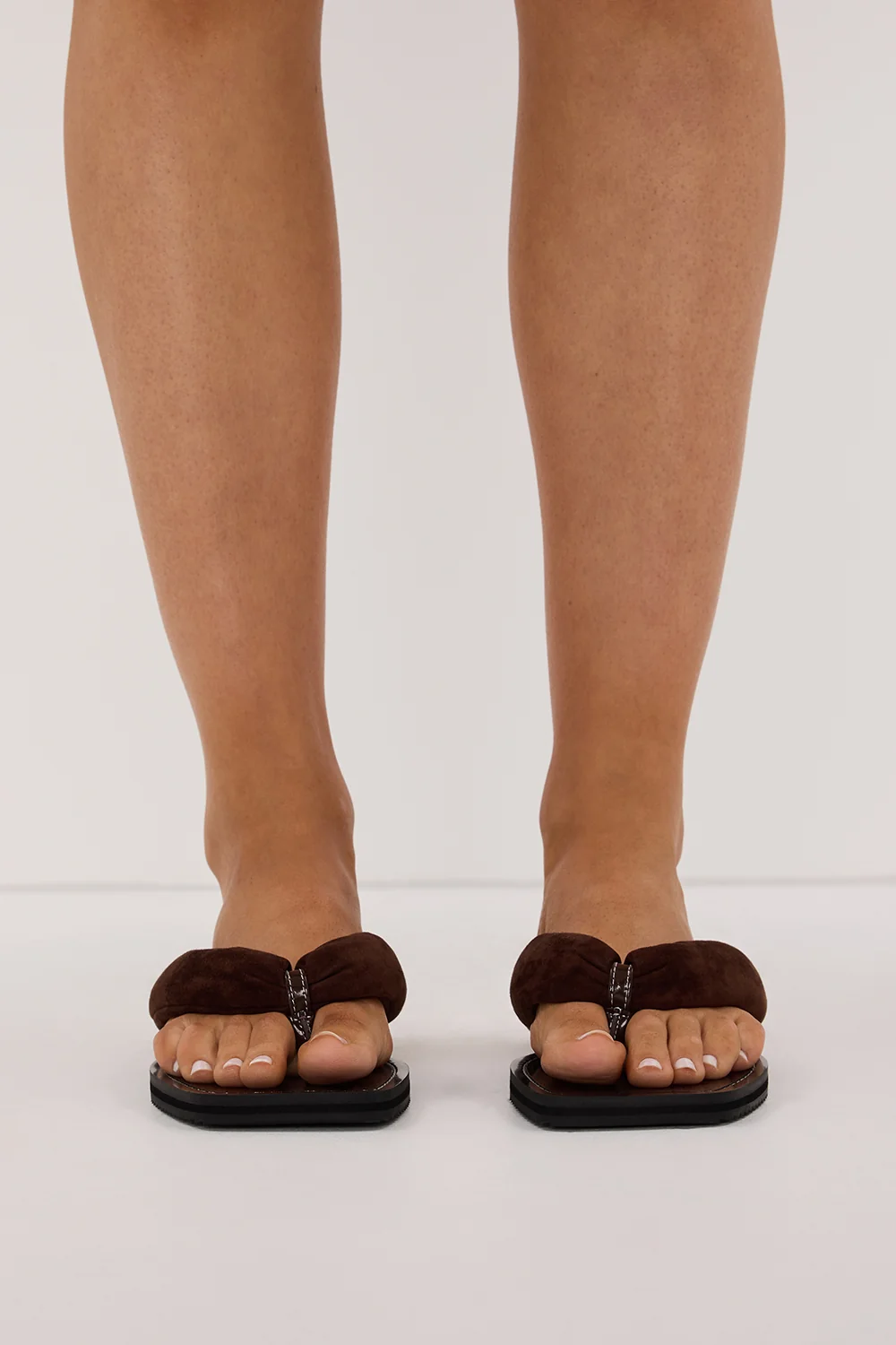 ALIAS MAE CHASE CHOC SANDAL - Image 3