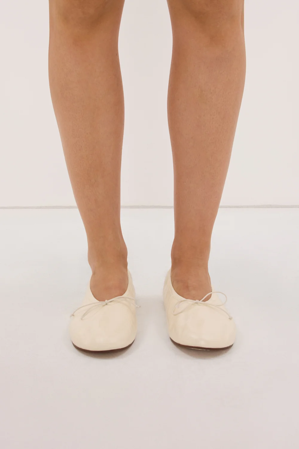 ALIAS MAE KORA BALLET FLAT BONE - Image 3