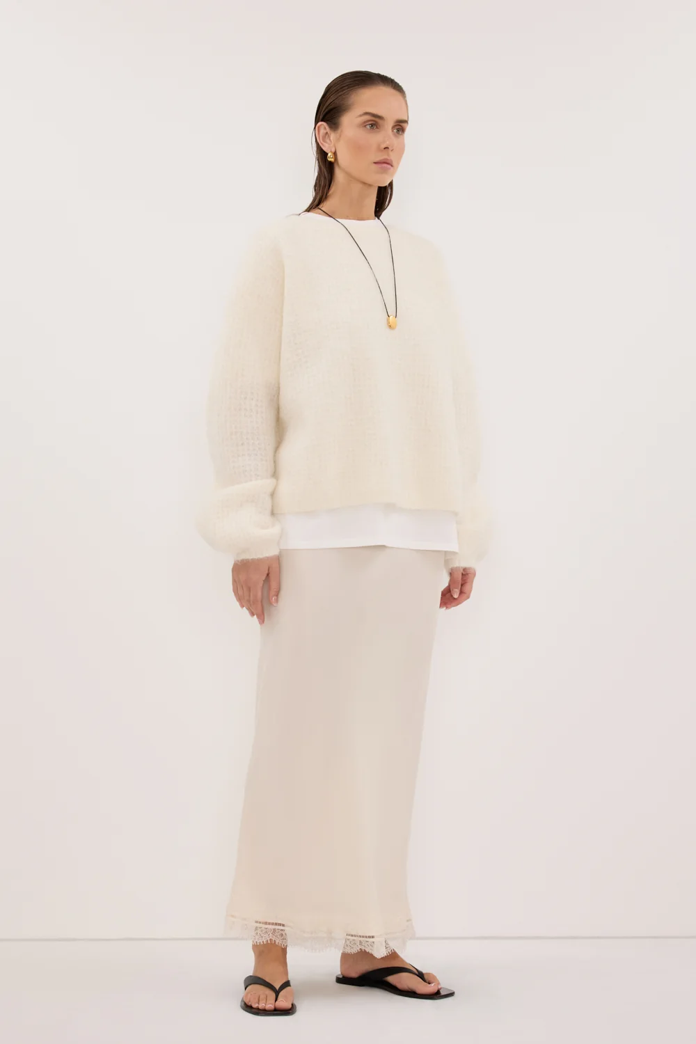 ALYSSA IVORY CREW NECK JUMPER - Image 3