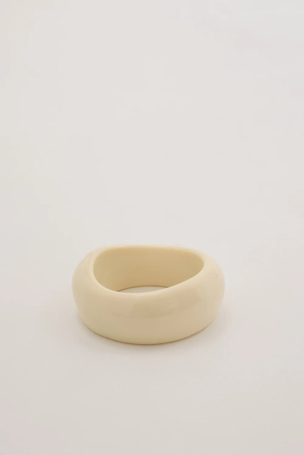 ANNA ROSSI MAKE A STATEMENT BANGLE GREY