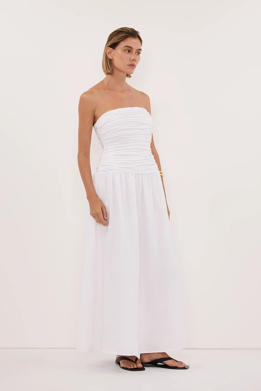 AUBRIELLA WHITE LINEN MIDI DRESS - Image 4
