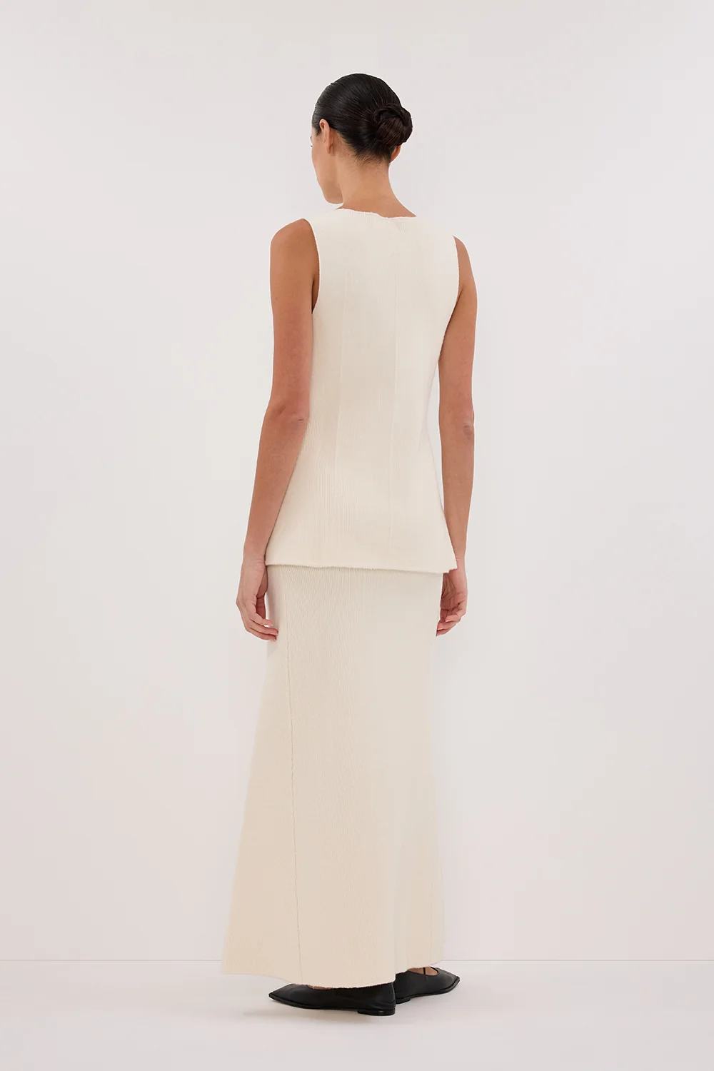 AVA CREAM LONGLINE KNIT MIDI SKIRT - Image 4