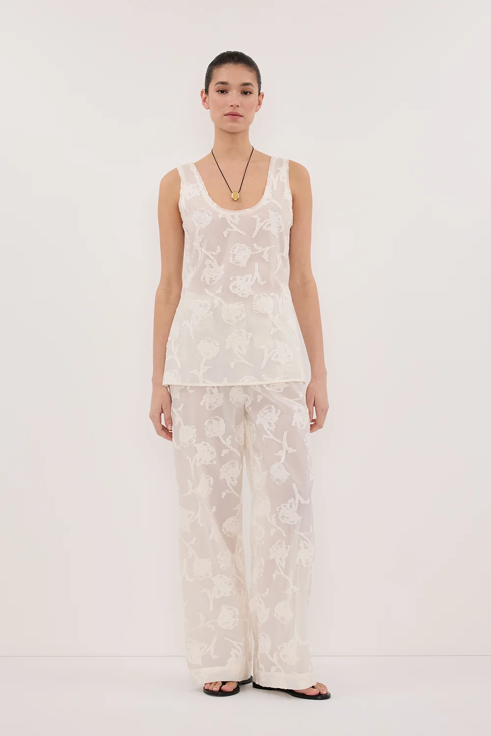 AZALEA OFF WHITE JACQUARD CAMI TOP
