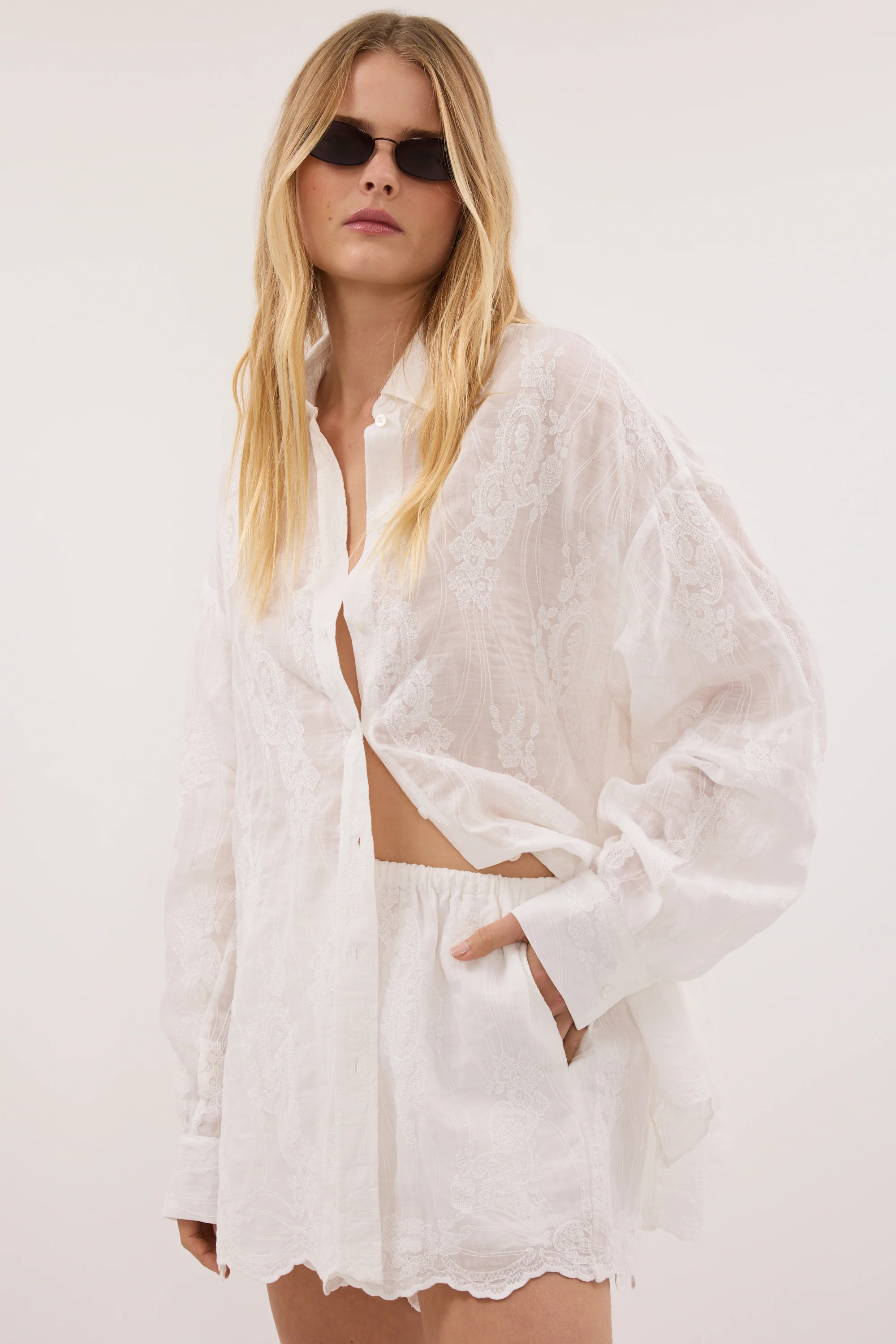 CORDELIA WHITE RAMIE SHORT - Image 5