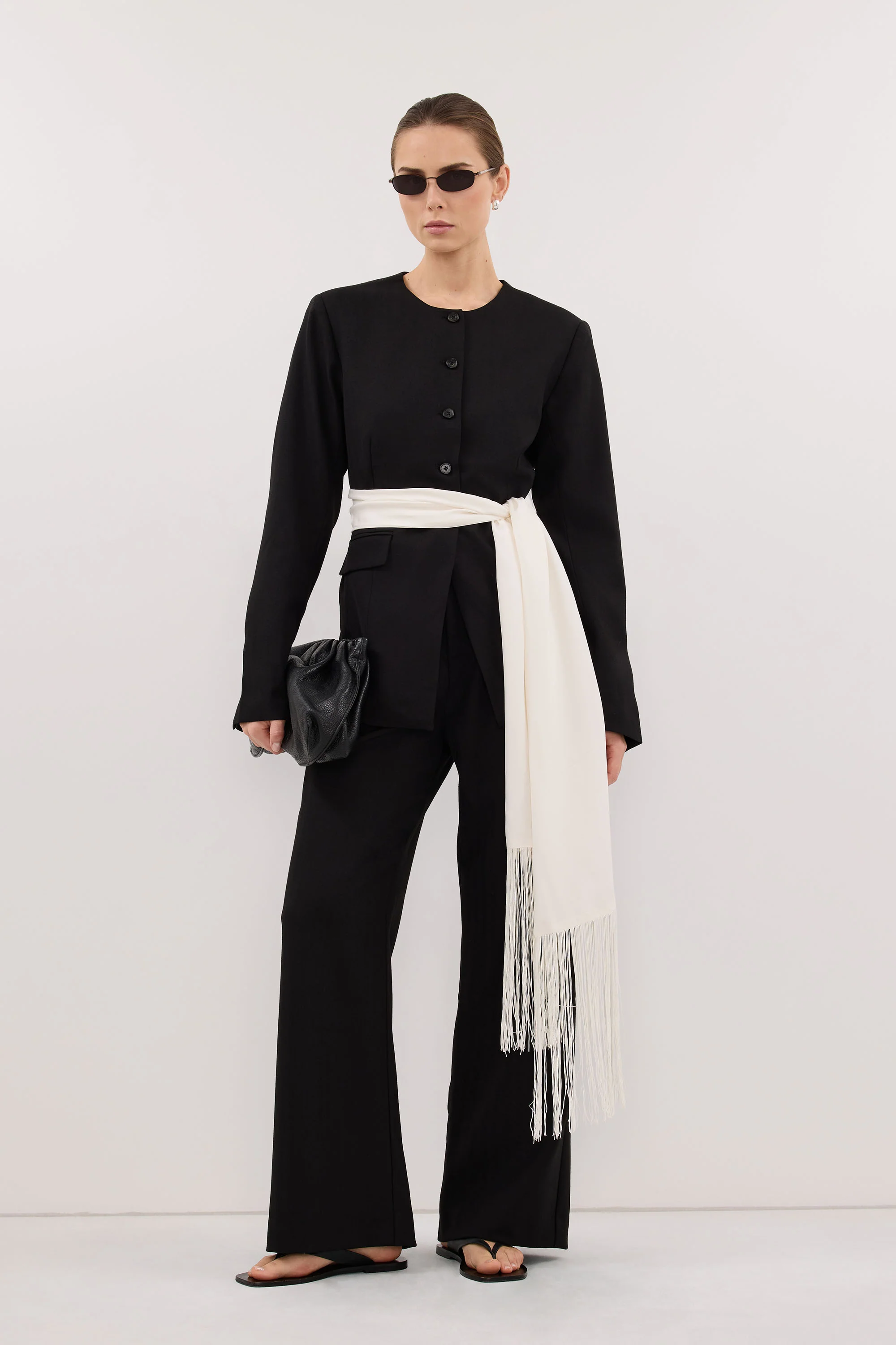 CYRUS BLACK COLLARLESS BLAZER - Image 3