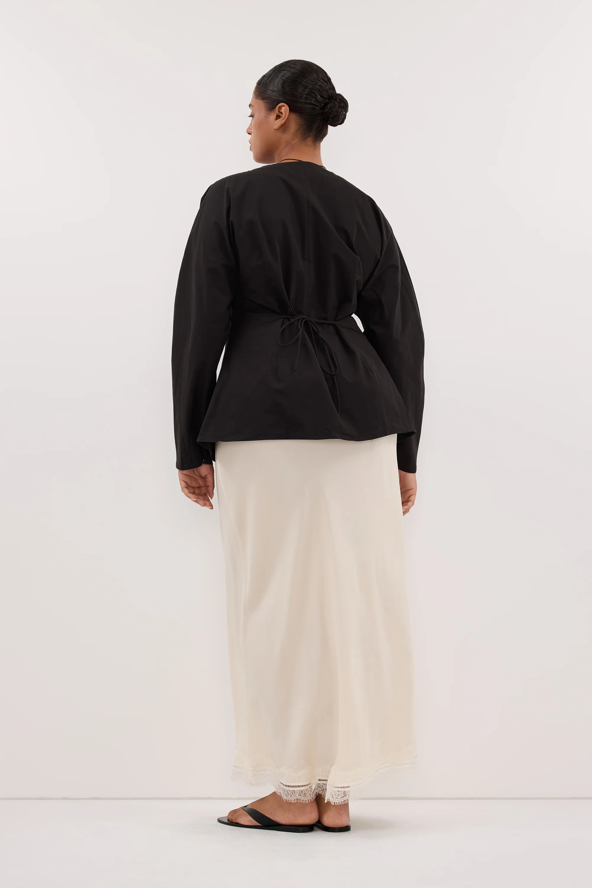 EDENA BLACK COTTON FITTED SHIRT - Image 8