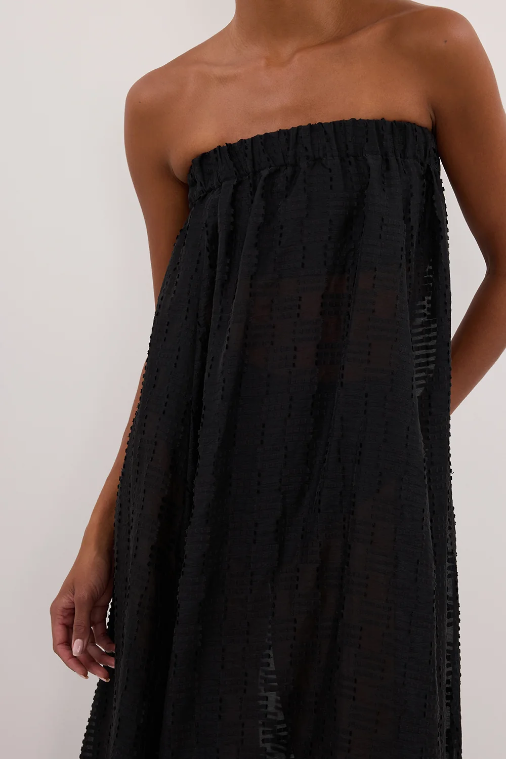 ELBA BLACK SHEER STRAPLESS DRESS - Image 5