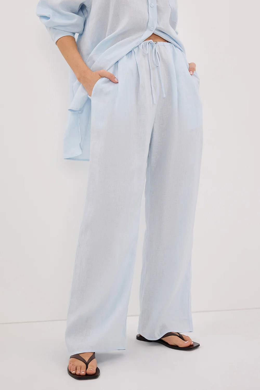 ELLIS ICE BLUE LINEN PANT - Image 5