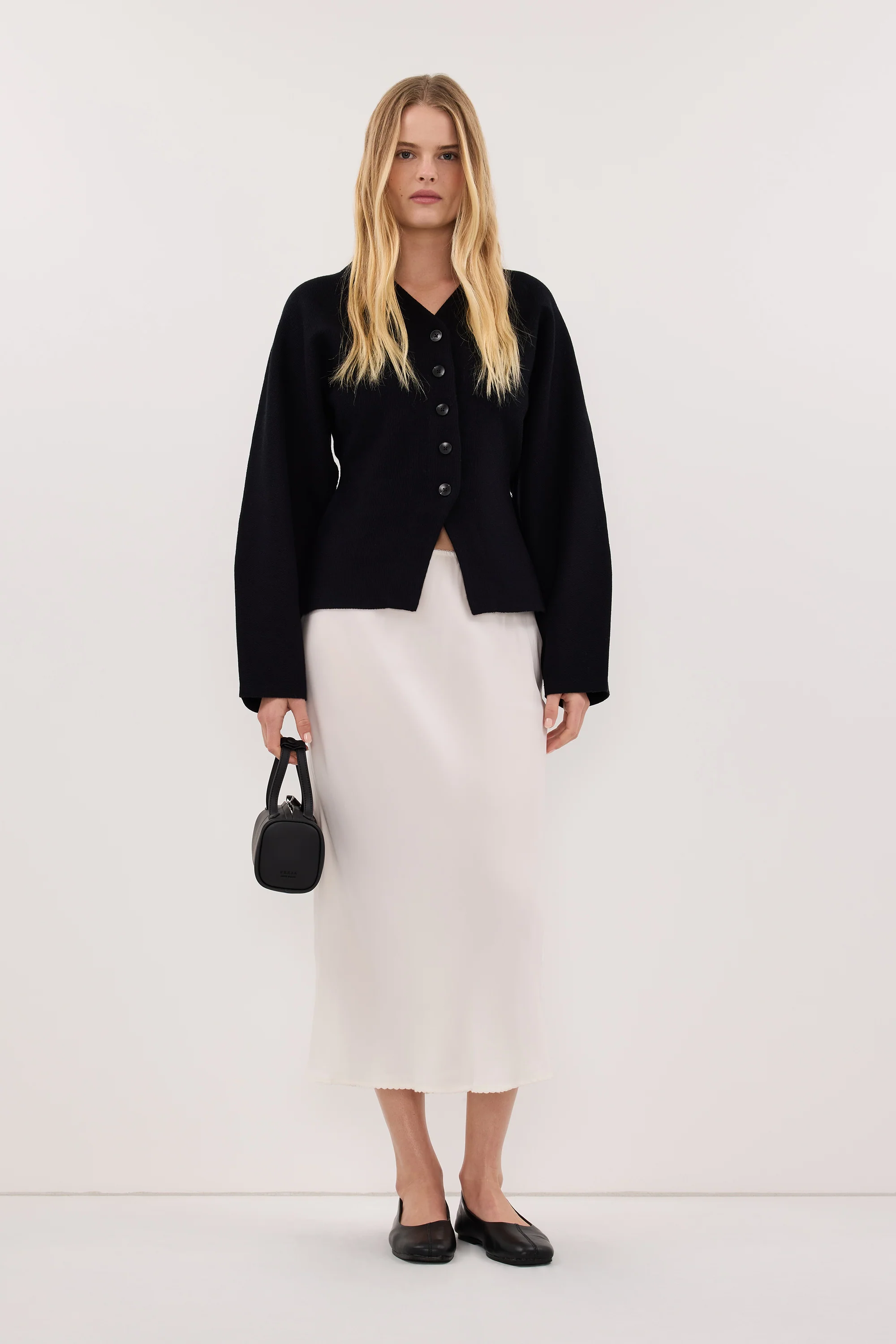 ETHEL BLACK V NECK CARDIGAN