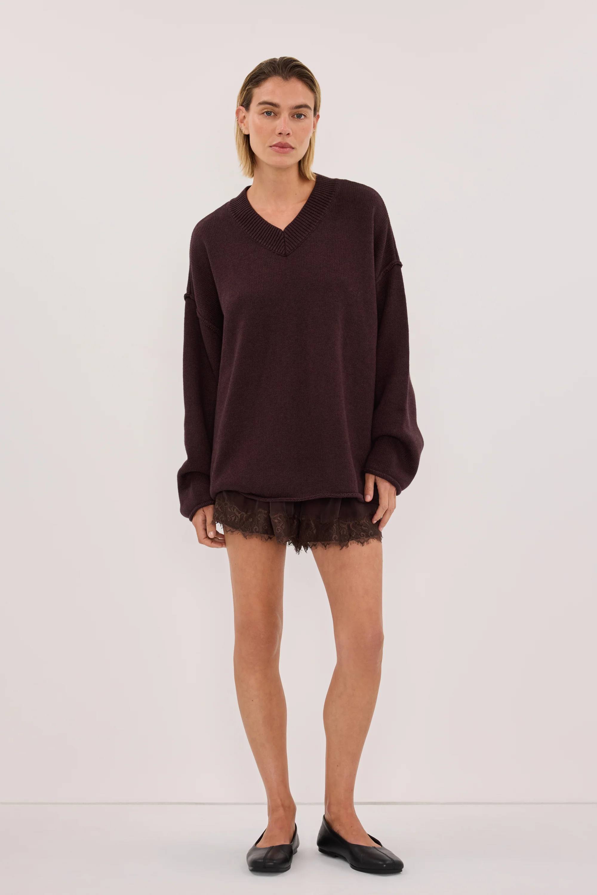 FLINT PLUM V NECK KNIT JUMPER