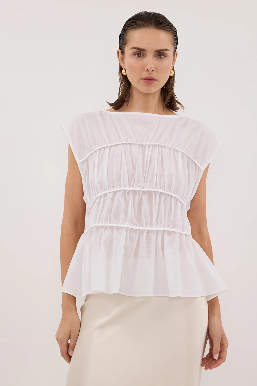 FLYNN WHITE LINEN BLEND TIERED TOP - Image 2