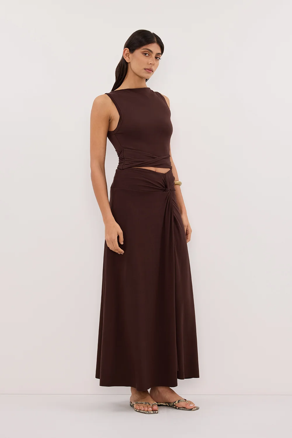 HADLEY CHOC SLEEVELESS TWIST TOP - Image 3