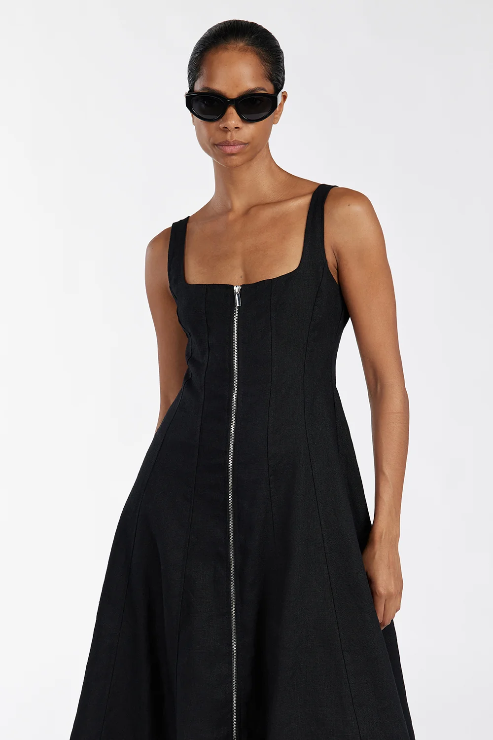 HARRIET BLACK LINEN MIDI DRESS - Image 2