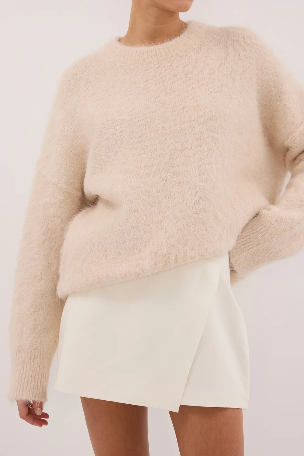 JULIE CREAM TAILORED SKORT - Image 6