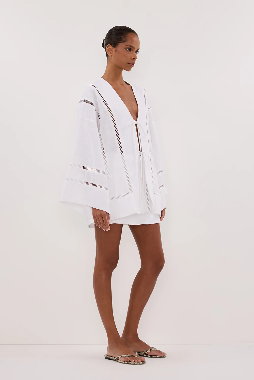 LINDSAY WHITE LINEN KIMONO TOP - Image 3