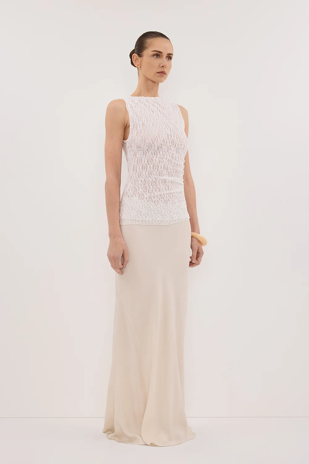 LIZZIE WHITE SLEEVELESS LACE TOP - Image 3