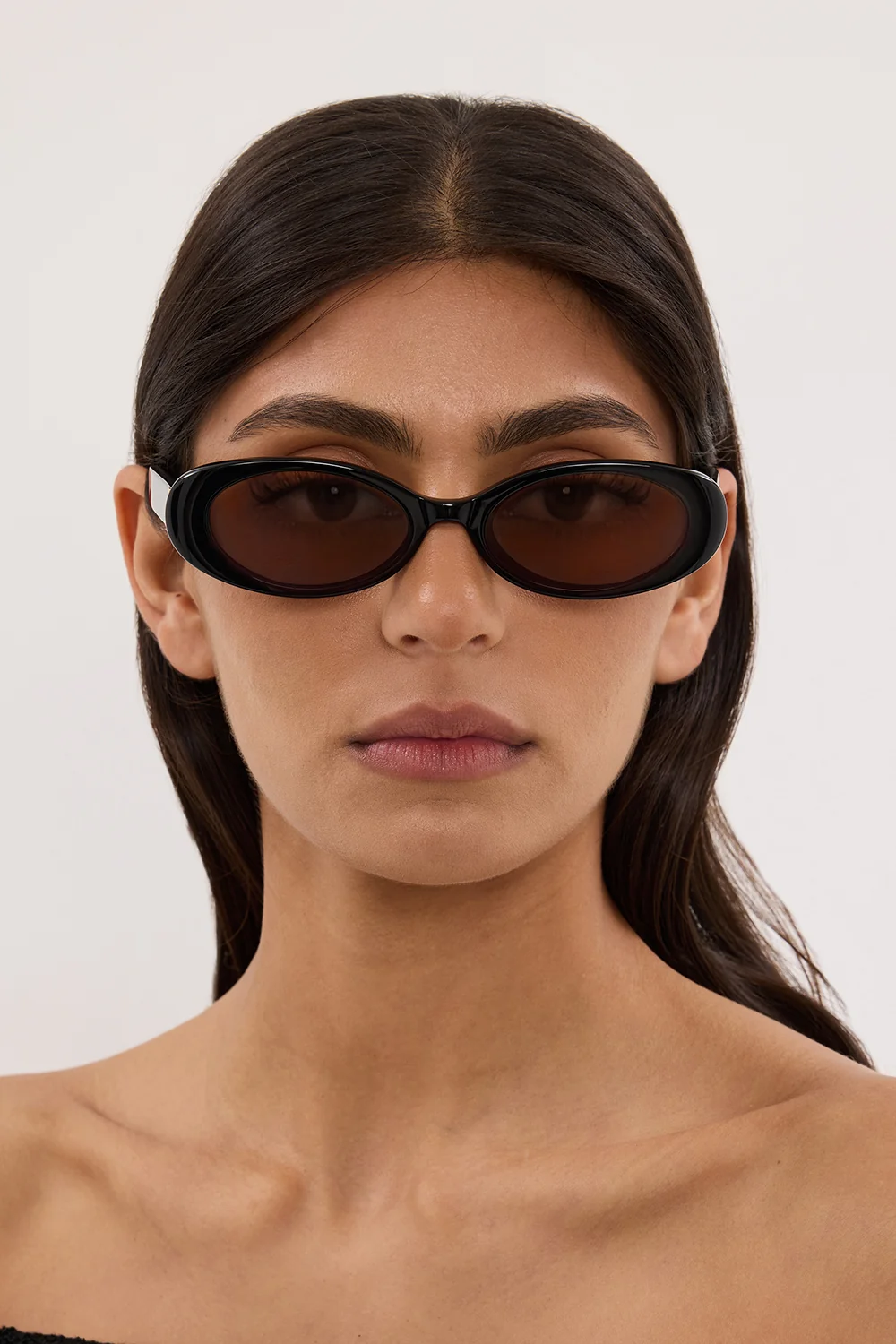 LUV LOU THE MORGAN BLACK SUNGLASSES - Image 2