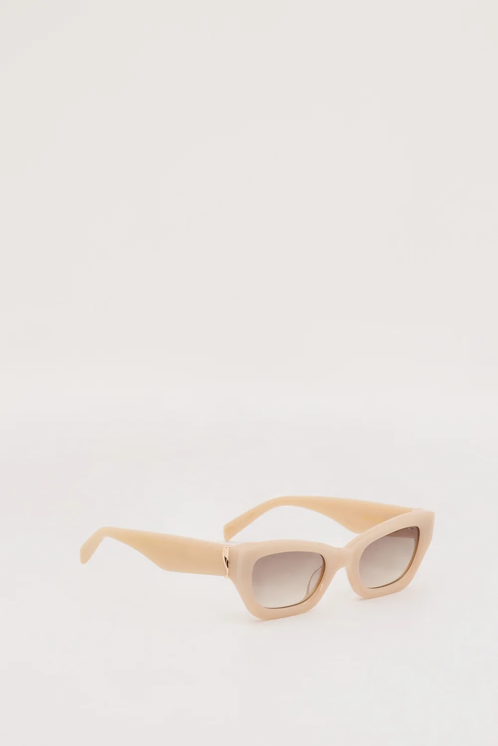 LUV LOU THE SUTTON NUDE HAZE SUNGLASSES - Image 3