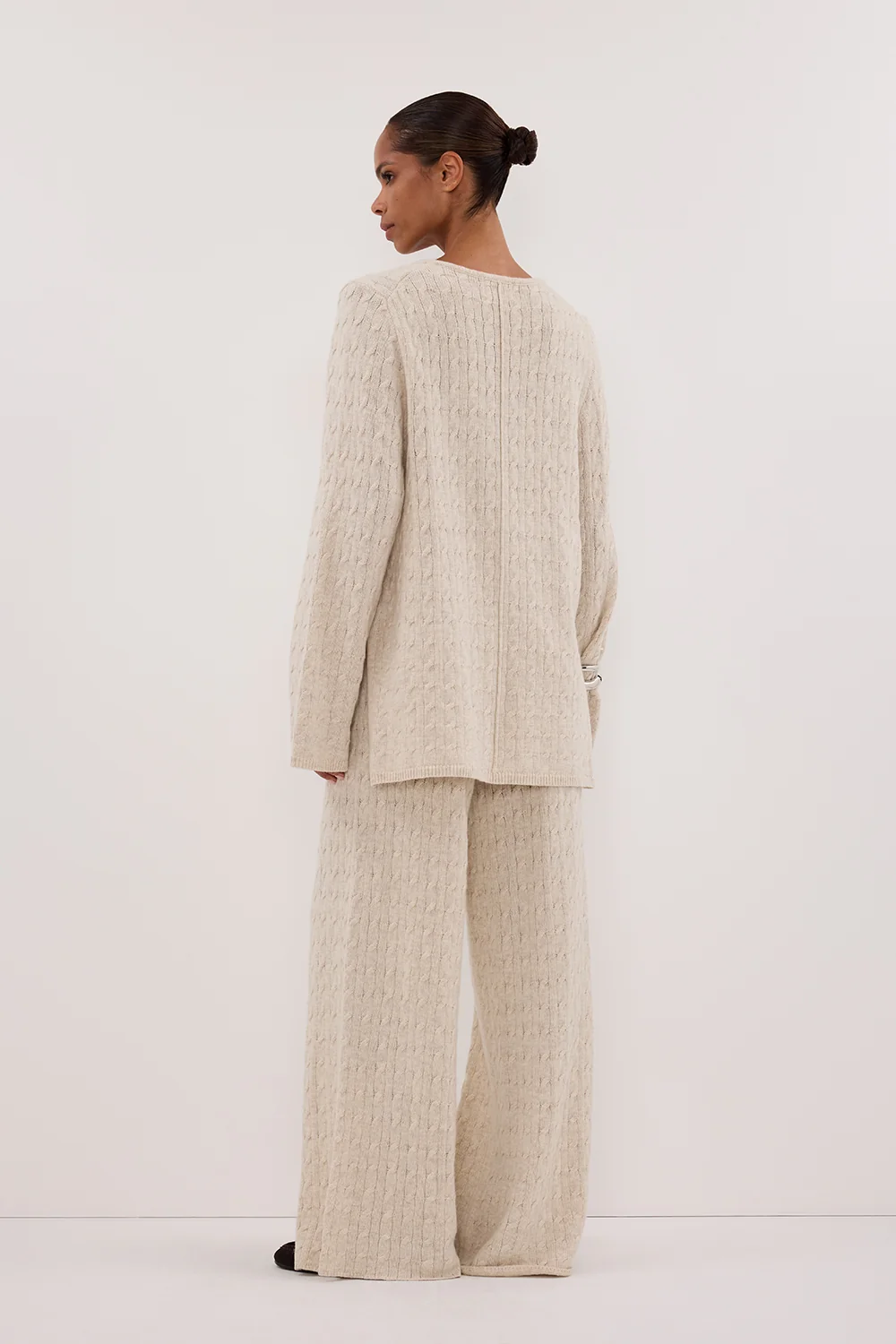 MAREN CHALK CABLE KNIT JUMPER - Image 4