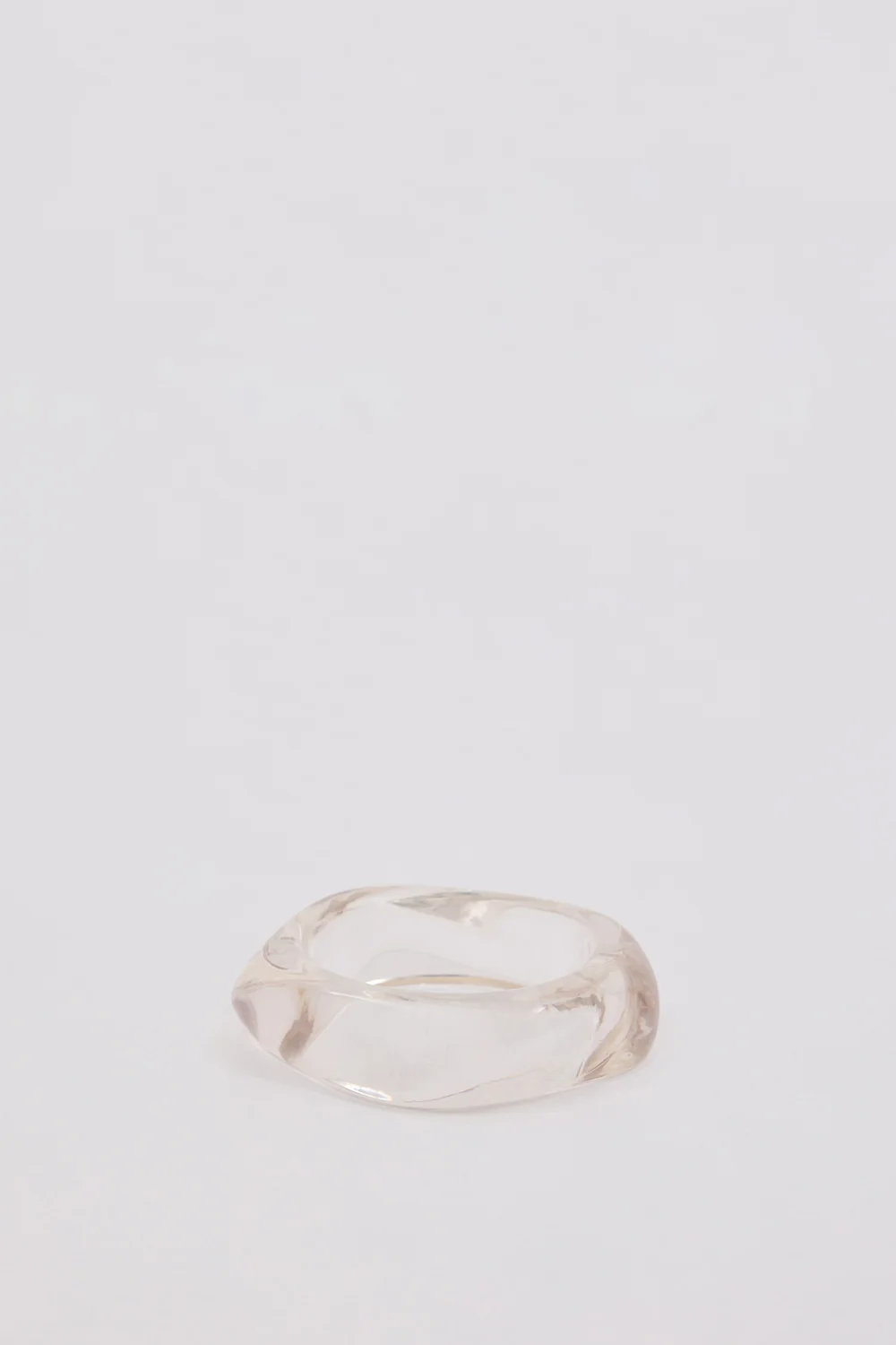 NOAH THE LABEL CLEAR RESIN BANGLE