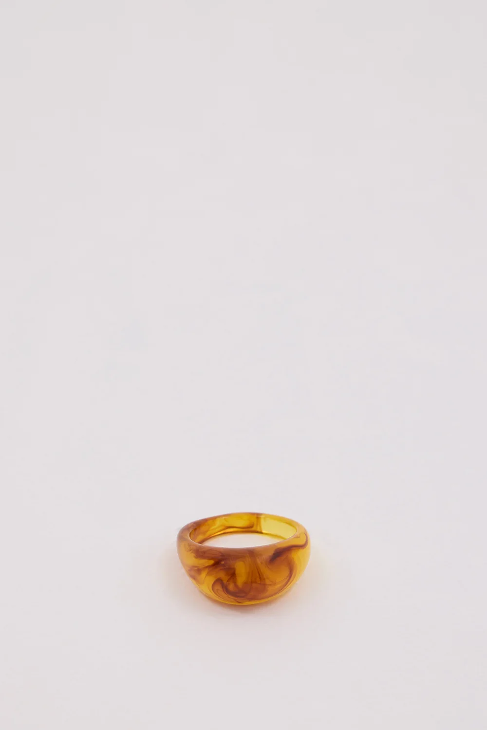 NOAH THE LABEL BROWN CHUNKY RESIN RING