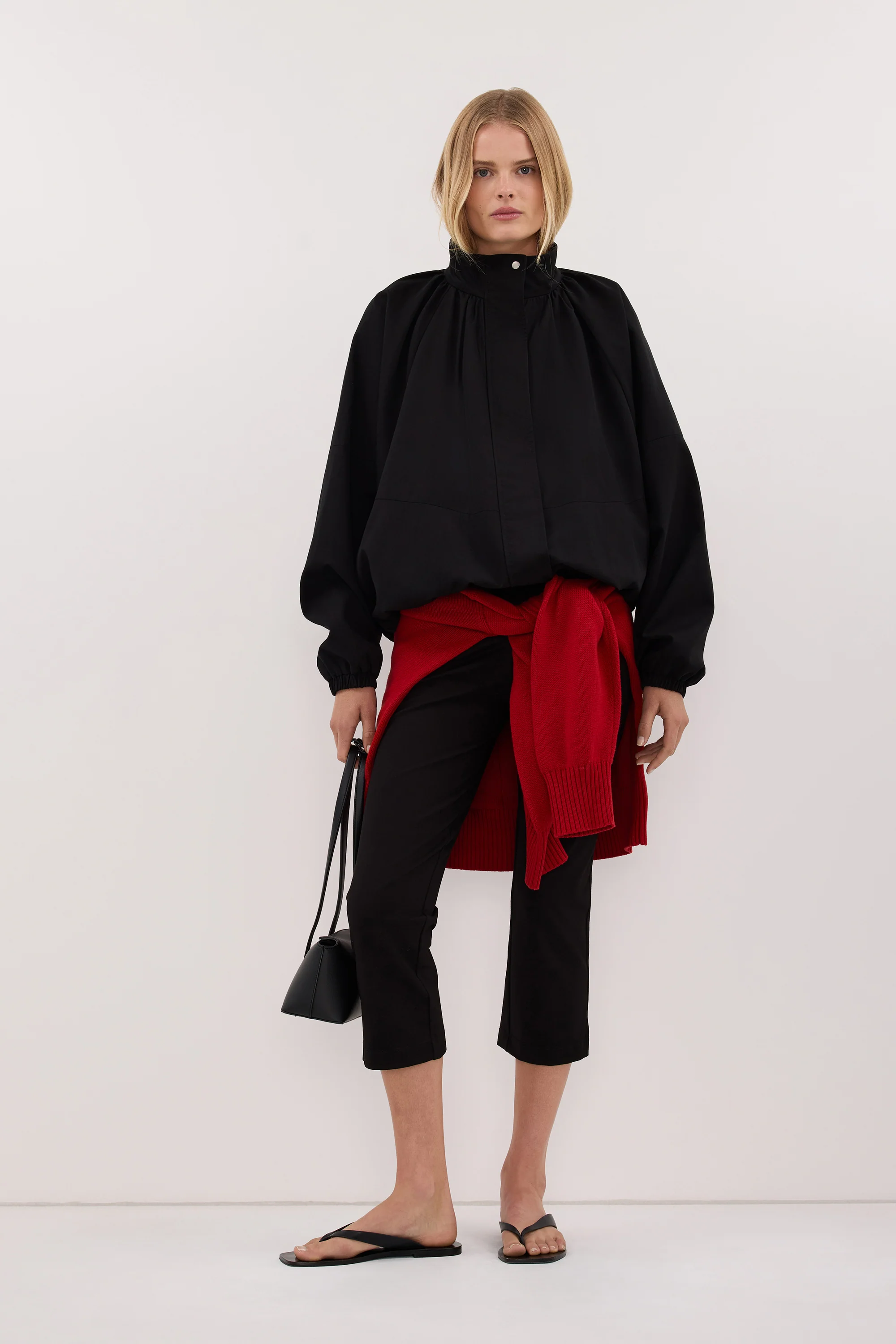 OAKLEE BLACK BATWING LIGHTWEIGHT JACKET
