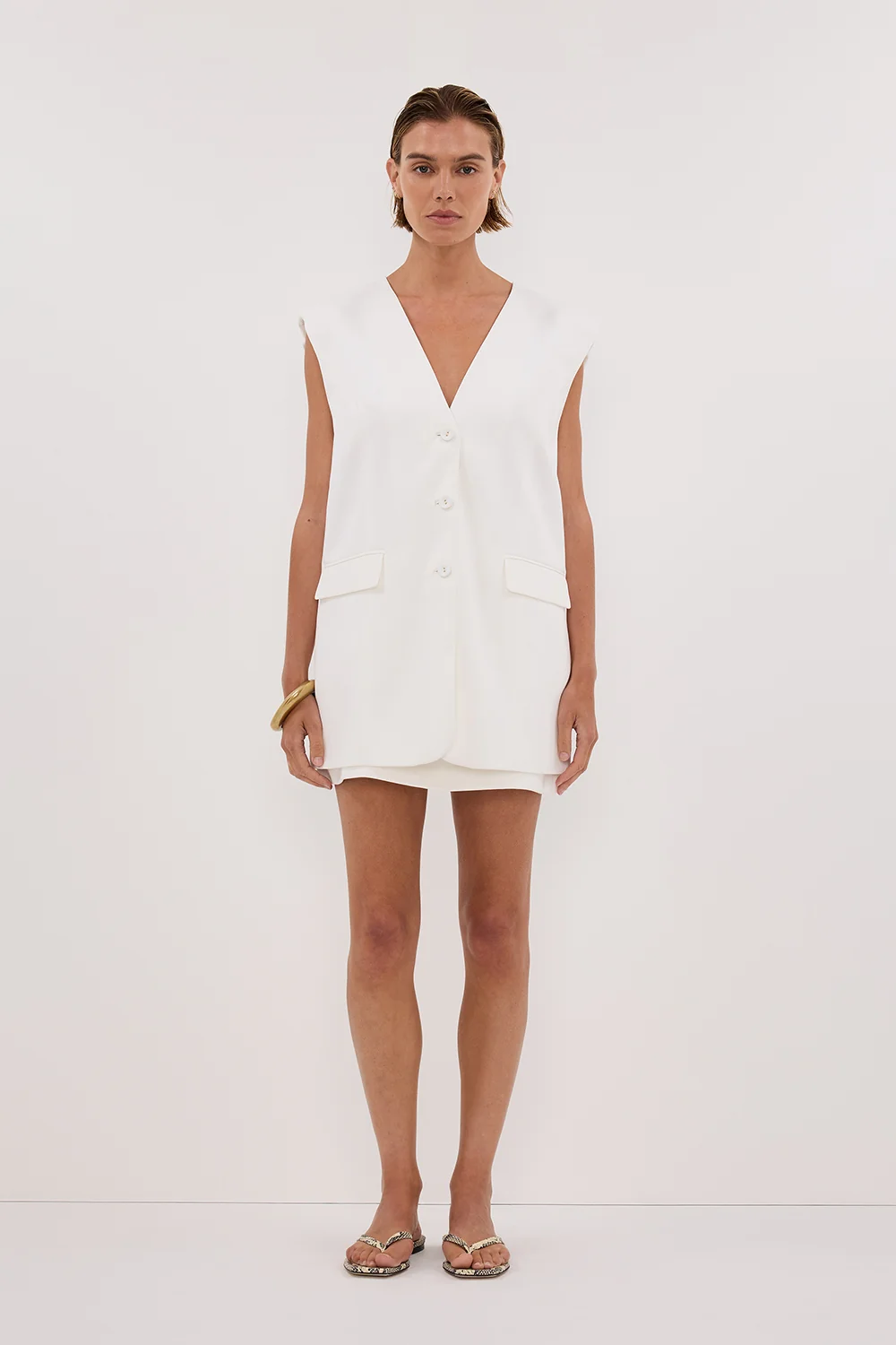 OLIVER WHITE OVERSIZED VEST