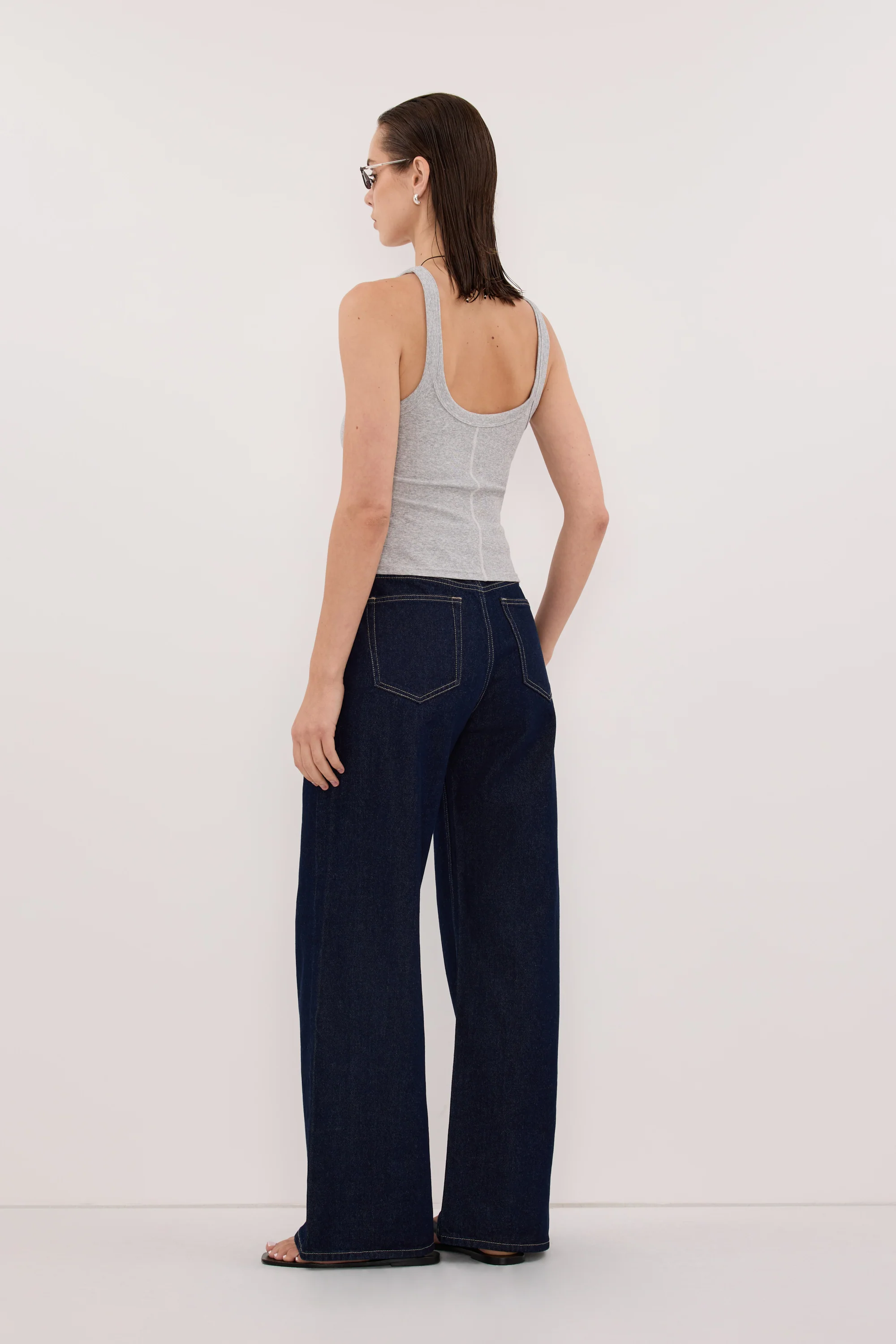 REAGAN 2.0 INDIGO SLOUCHY JEAN - Image 4