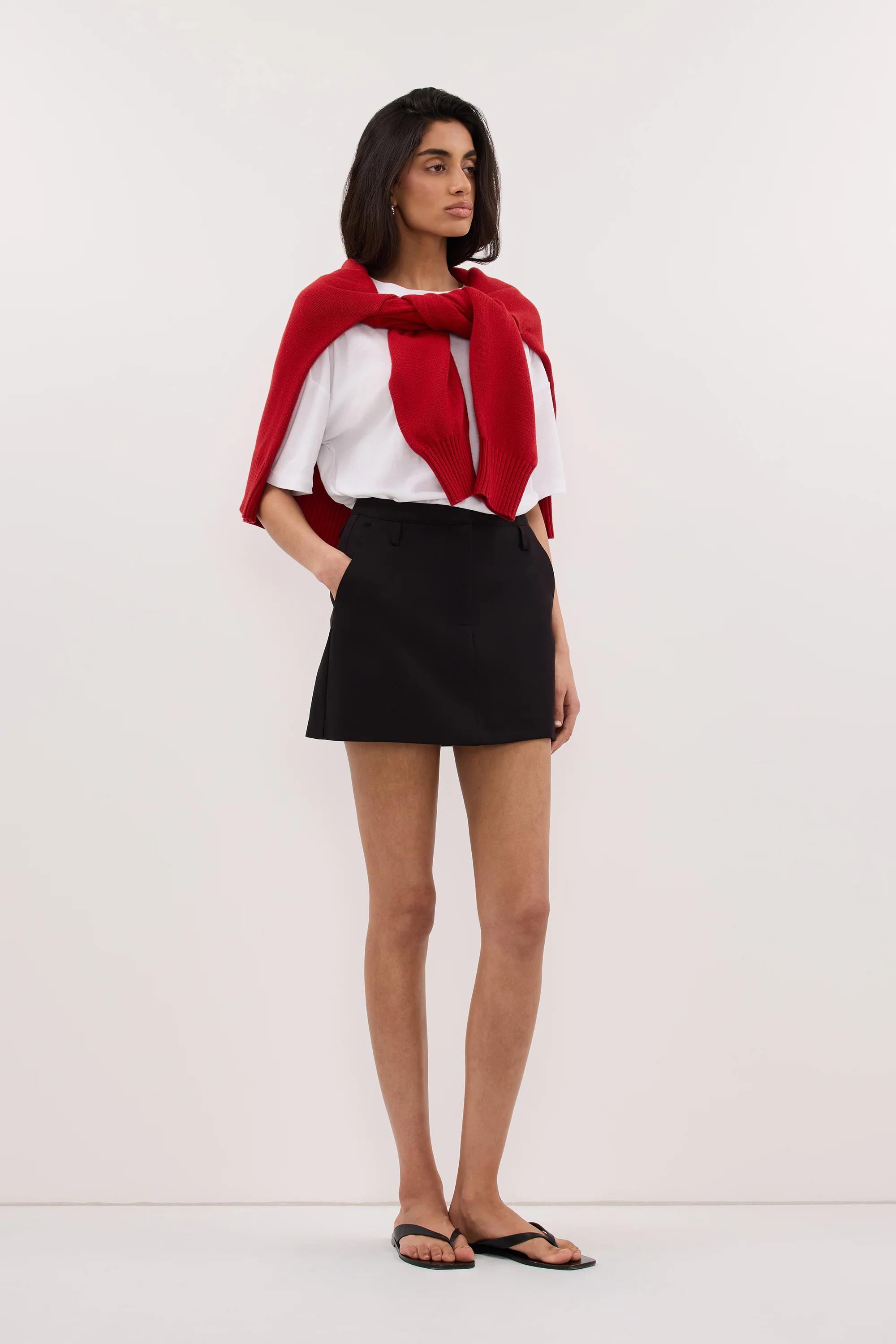 ROSLYN BLACK TAILORED SKORT - Image 3