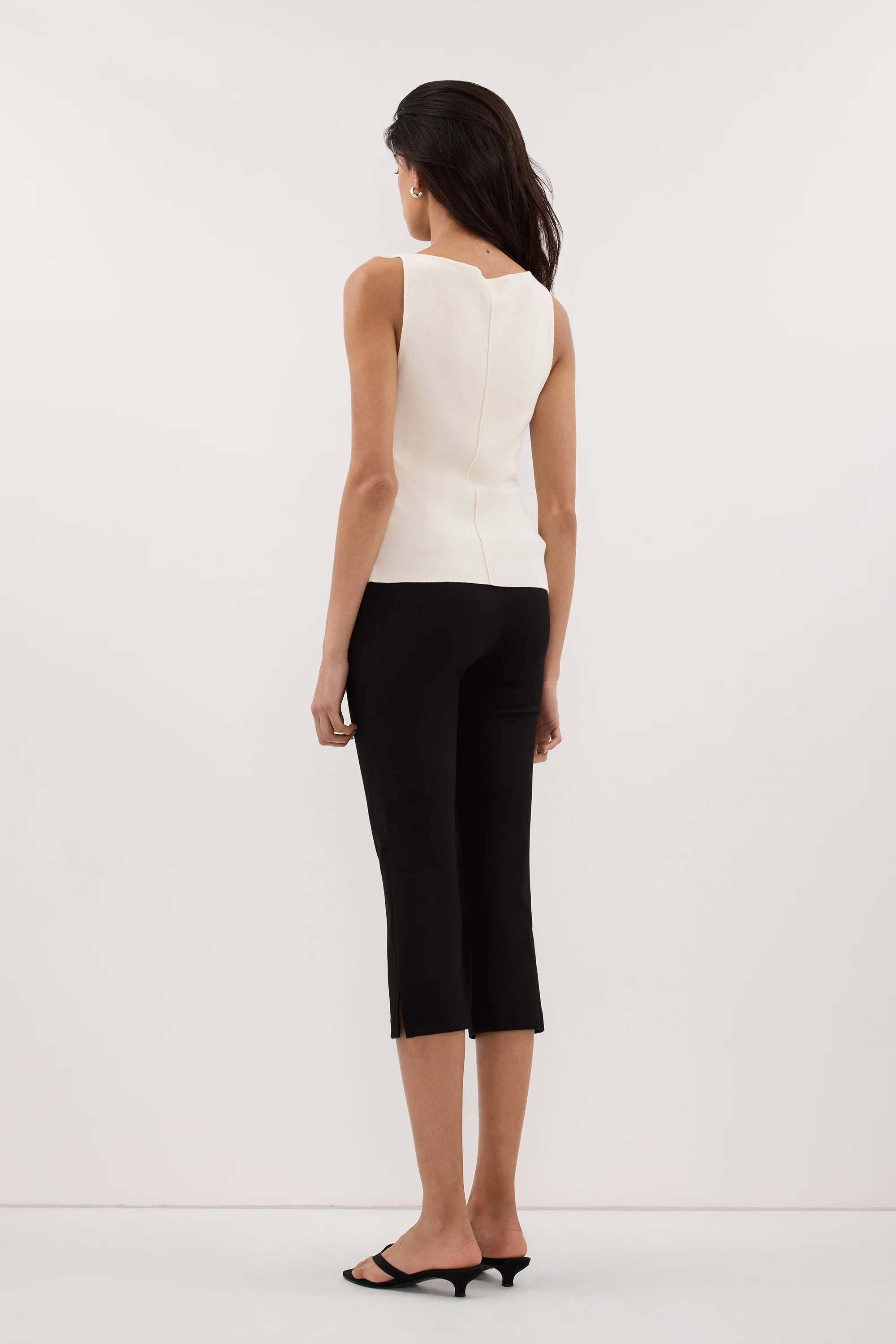 SABRE CREAM KNIT BOAT NECK TANK - Image 4