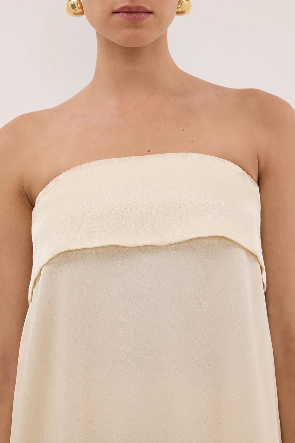 SANDER CREAM STRAPLESS SATIN TOP - Image 4