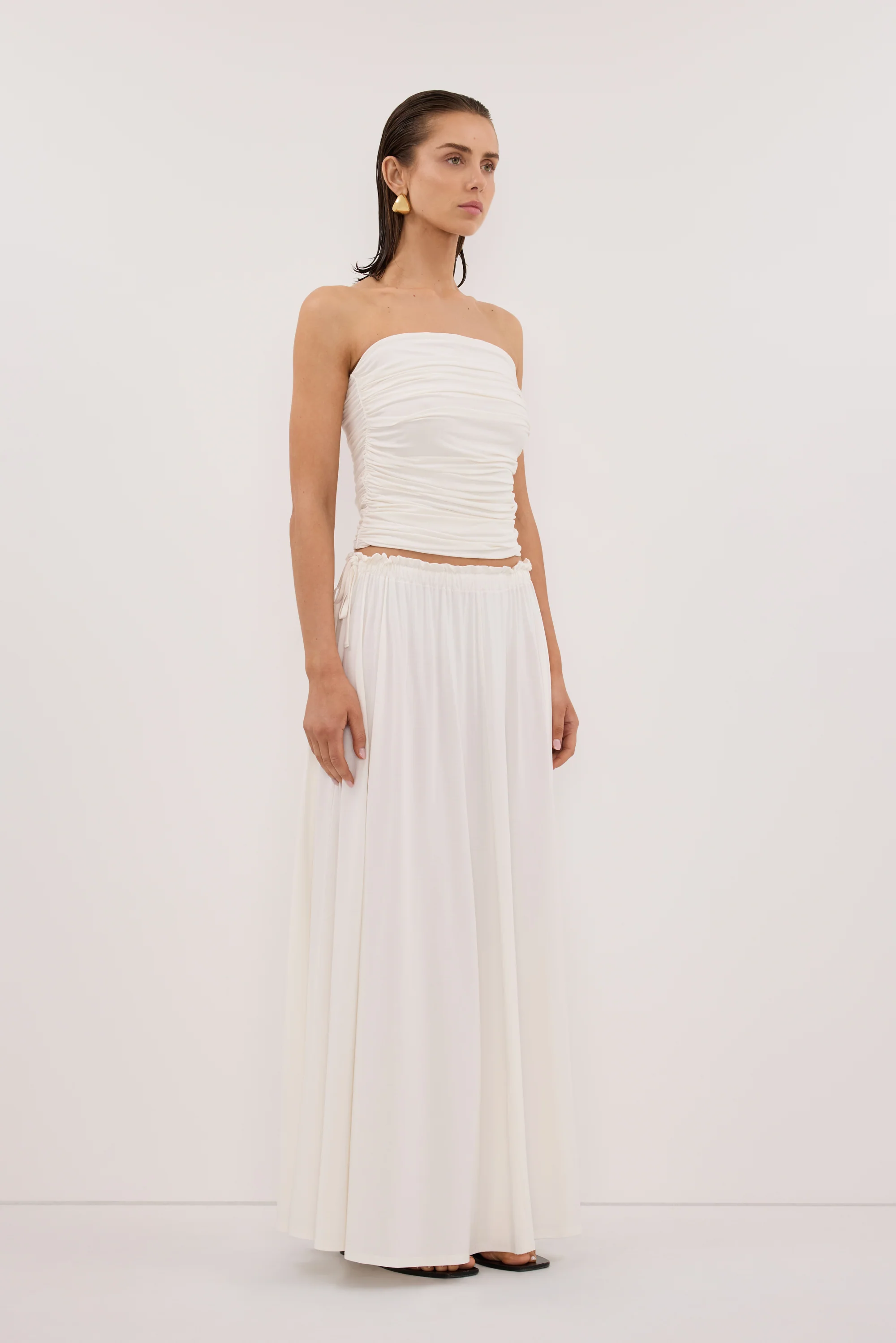 SHARI OFF WHITE STRAPLESS BANDEAU TOP - Image 3