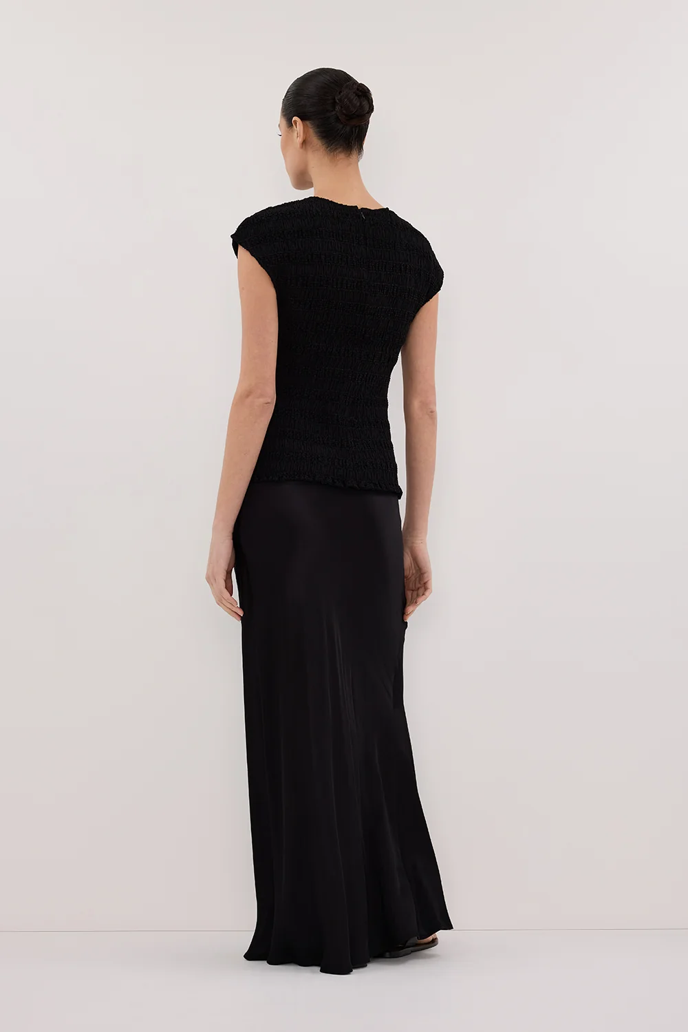 SIERRA BLACK TEXTURED TOP - Image 4