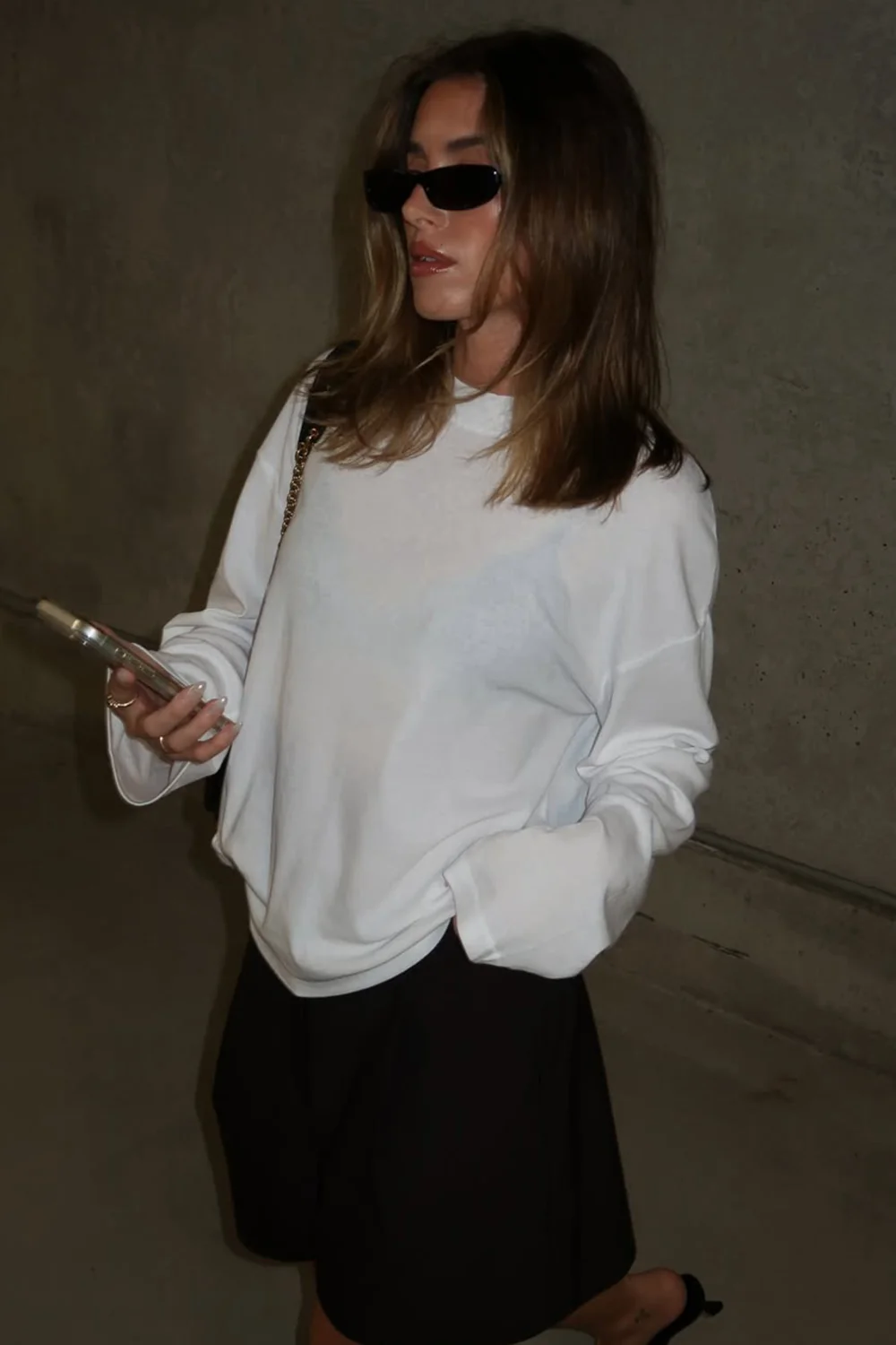 SLOANE WHITE LONG SLEEVE CREW KNIT TOP - Image 2