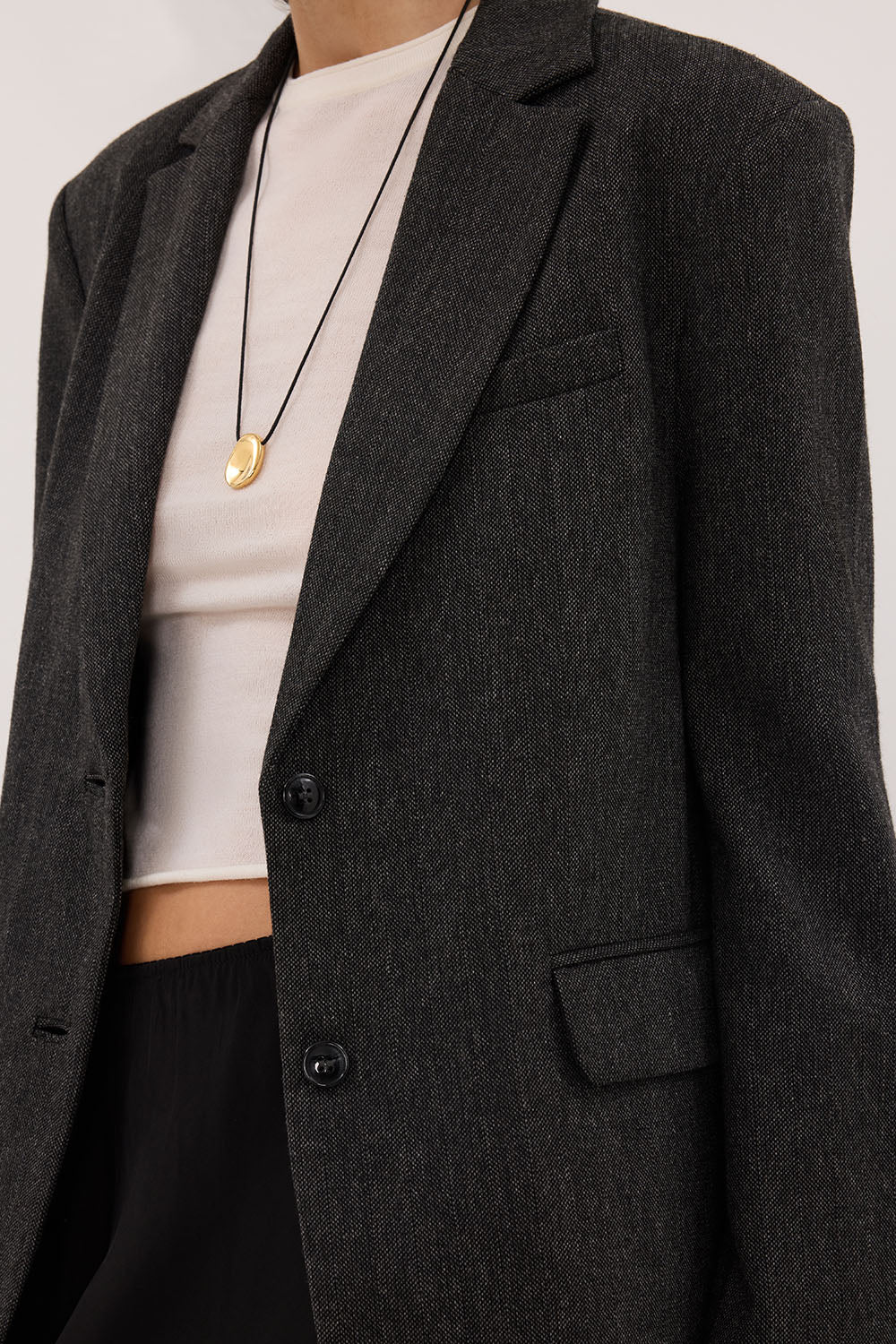 SOFIA DARK GREY OVERSIZED TEXTURED BLAZER - Image 5