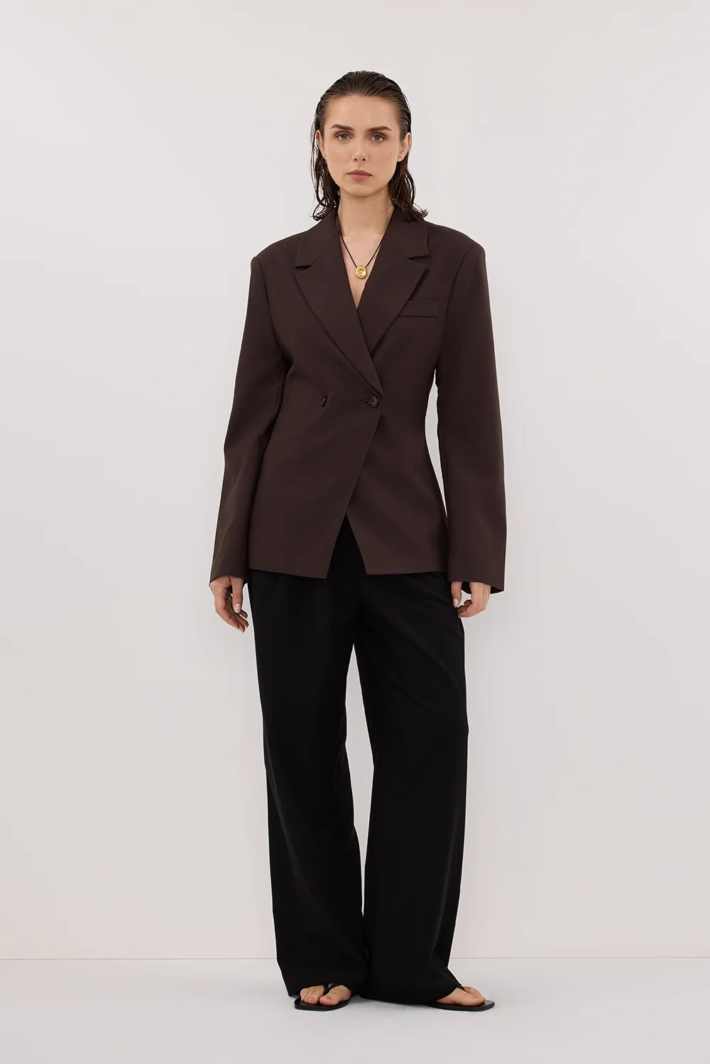 SURI ESPRESSO CINCHED BLAZER - Image 6