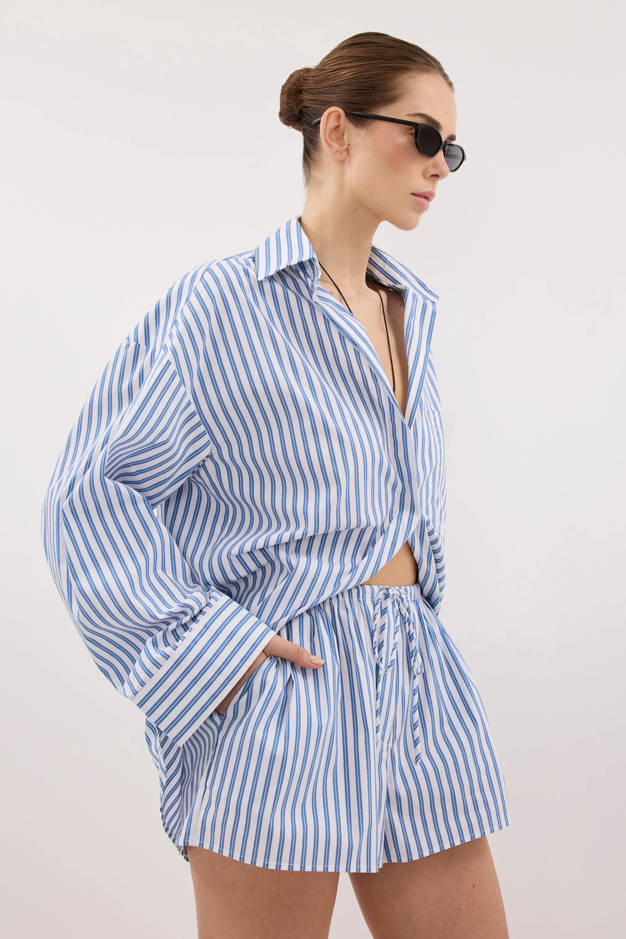 TALISE BLUE STRIPE SHORT - Image 2