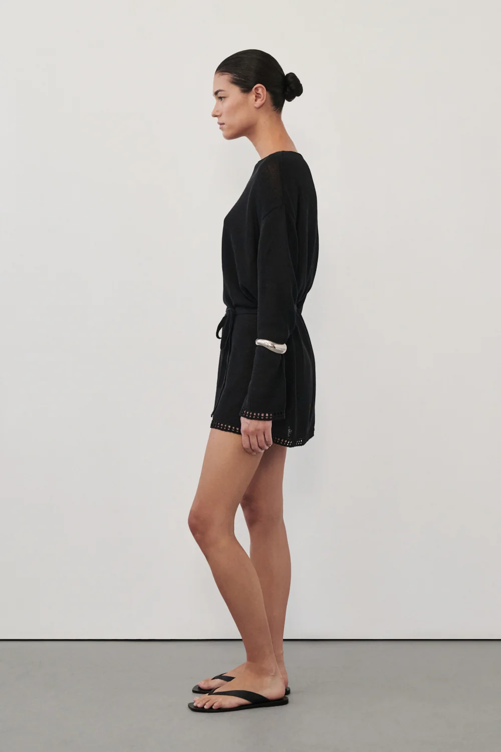 TARI BLACK KNIT LONG SLEEVE MINI DRESS - Image 3