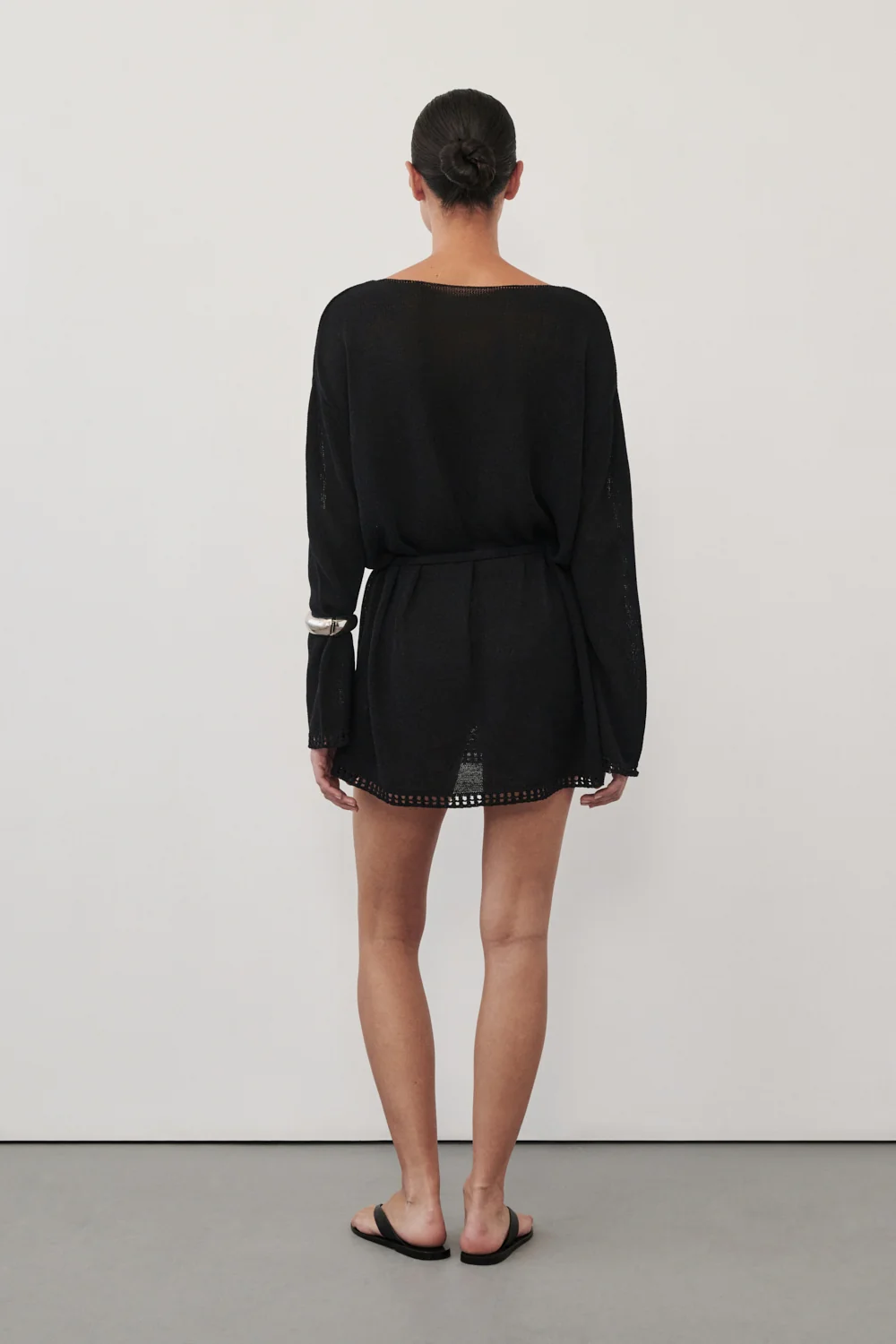 TARI BLACK KNIT LONG SLEEVE MINI DRESS - Image 4