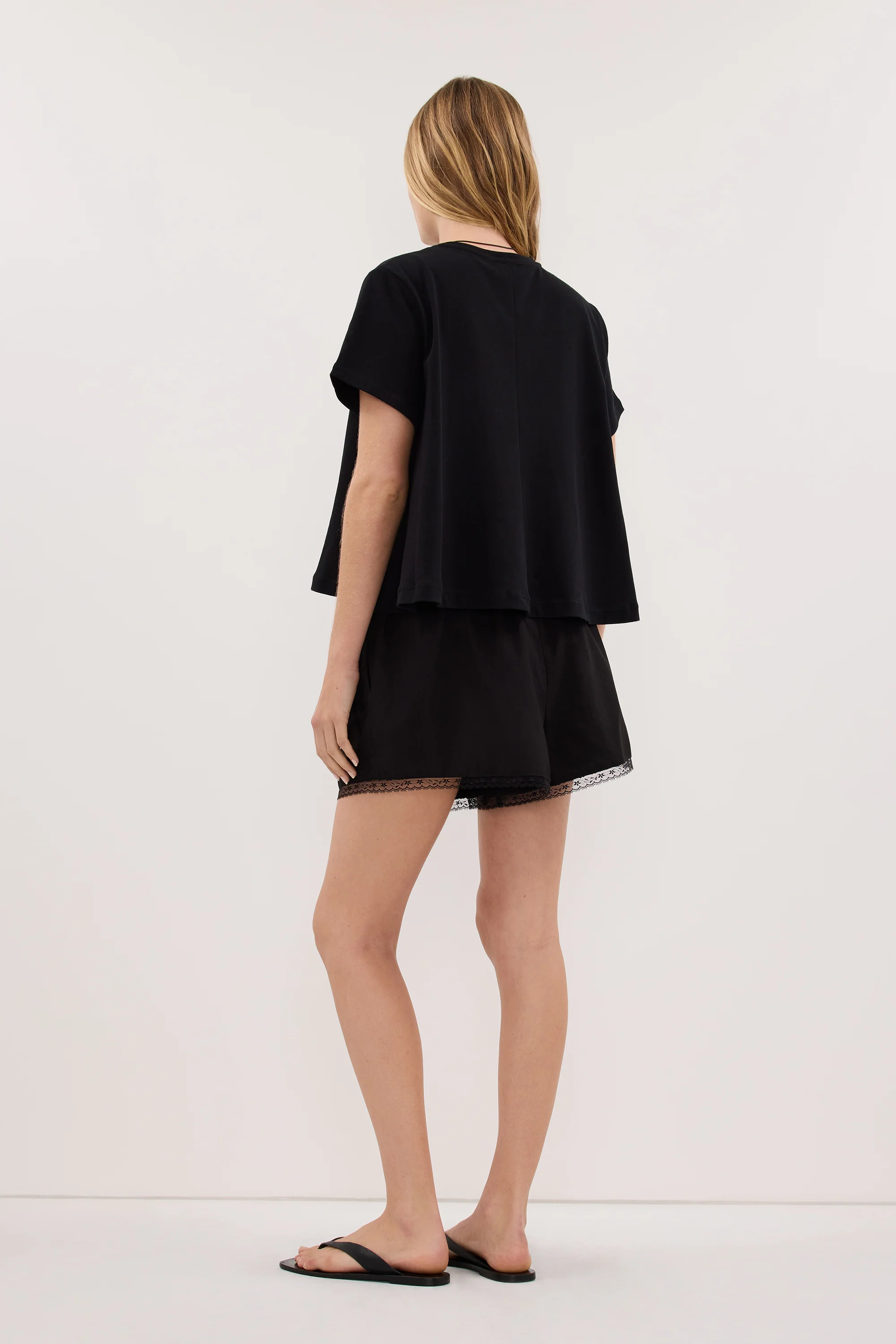 TATUM BLACK SHORT SLEEVE COTTON TEE - Image 4
