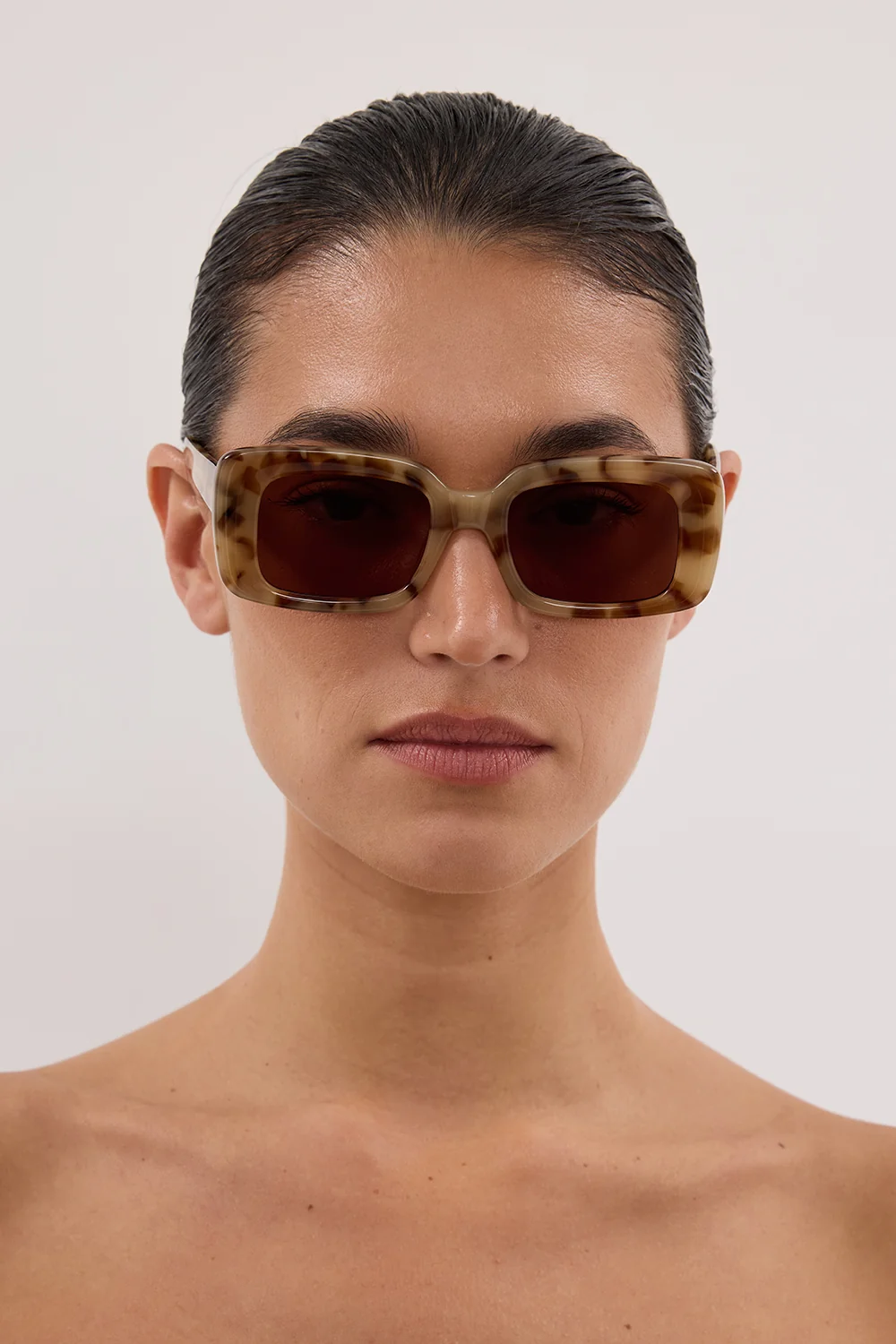 VELVET CAN CARAMEL TORT GOLDEN ERA SUNGLASSES - Image 2