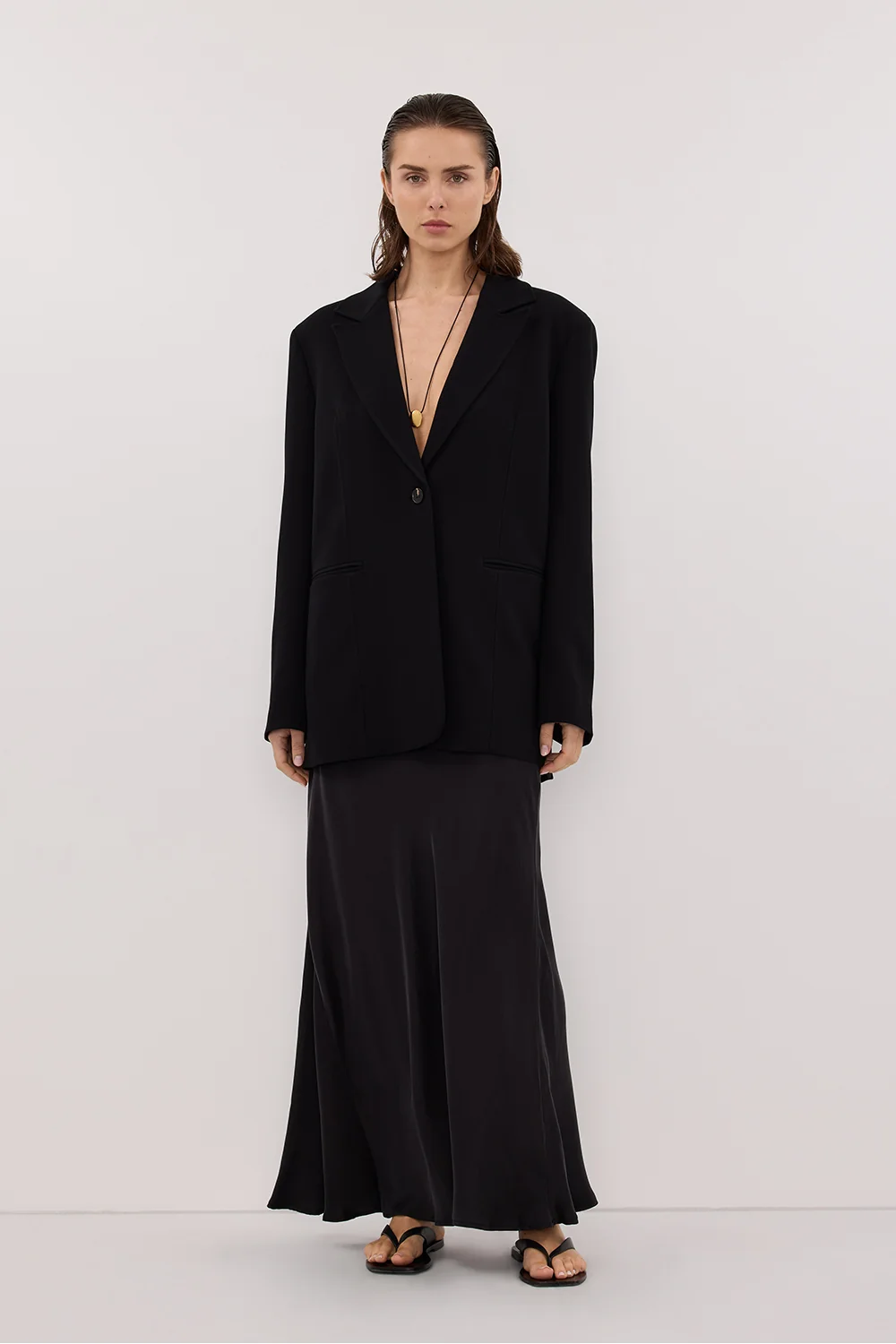 WESTWOOD BLACK OVERSIZED BOYFRIEND BLAZER