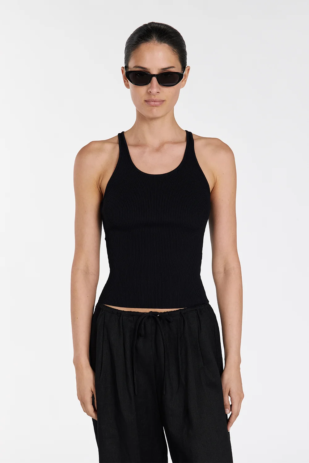 ZION BLACK SCOOP TANK - Image 2